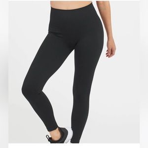 Black Spanx seamless leggings